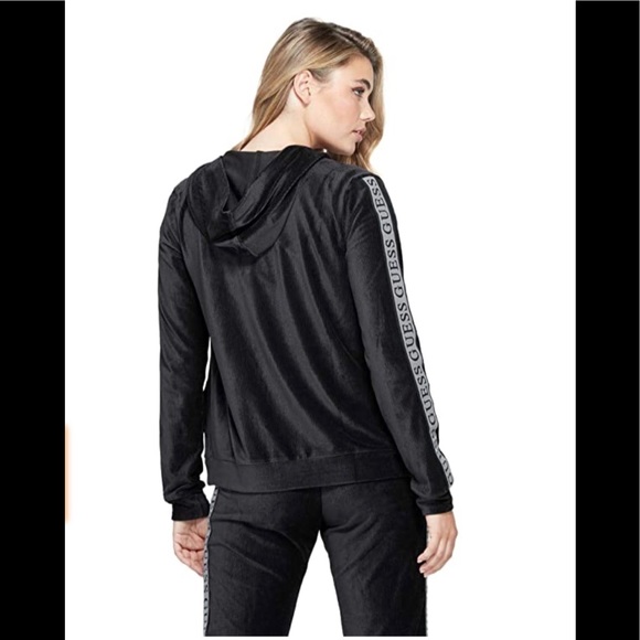 Guess Hoodie - Picture 11 of 12